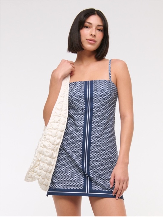 Abercrombie & Fitch Dresses & Skirts - Abercrombie & Fitch YPB sculptLUX Bandeau Mini Dress Medium